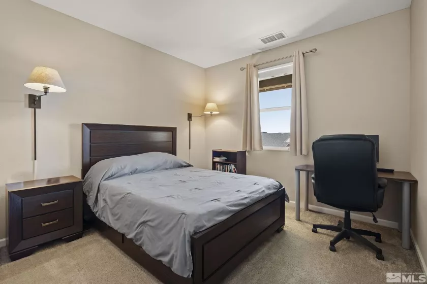 556 Beckwourth, Reno, Nevada 89506, 3 Bedrooms Bedrooms, ,2 BathroomsBathrooms,Residential,Residential,Beckwourth,250002739