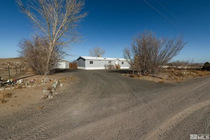 2590 4Th, Silver Springs, Nevada 89429, 3 Bedrooms Bedrooms, ,2 BathroomsBathrooms,Residential,Residential,4Th,240015127