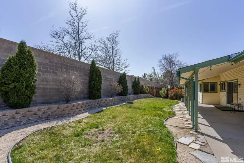 920 Pinebrook, Reno, Nevada 89509, 3 Bedrooms Bedrooms, ,3 BathroomsBathrooms,Residential,Residential,Pinebrook,250004643