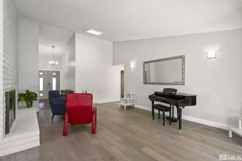 920 Pinebrook, Reno, Nevada 89509, 3 Bedrooms Bedrooms, ,3 BathroomsBathrooms,Residential,Residential,Pinebrook,250004643
