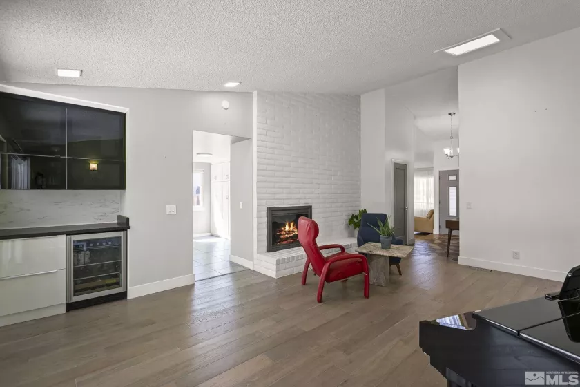 920 Pinebrook, Reno, Nevada 89509, 3 Bedrooms Bedrooms, ,3 BathroomsBathrooms,Residential,Residential,Pinebrook,250004643