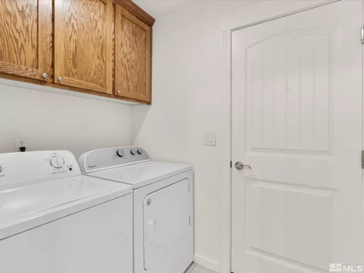 1129 Dixie, Fernley, Nevada 89408, 4 Bedrooms Bedrooms, ,3 BathroomsBathrooms,Residential,Residential,Dixie,250003936