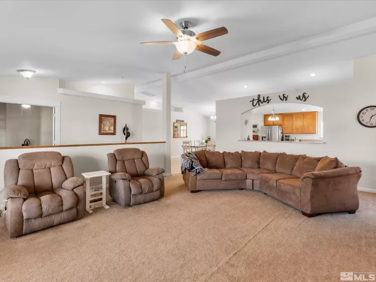 1129 Dixie, Fernley, Nevada 89408, 4 Bedrooms Bedrooms, ,3 BathroomsBathrooms,Residential,Residential,Dixie,250003936