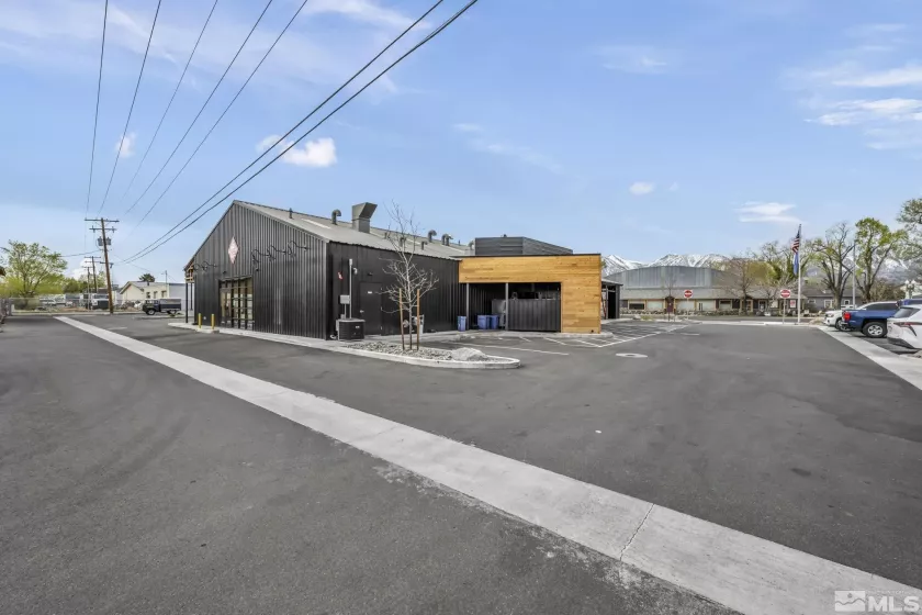 1573 HWY 395, Minden, Nevada 89423, ,Commercial Sale,Residential,HWY 395,250005682