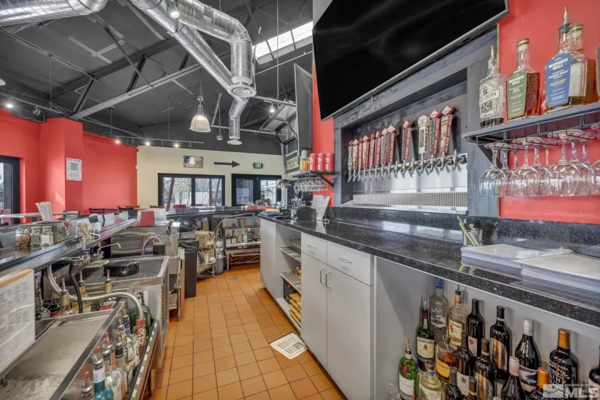 1573 HWY 395, Minden, Nevada 89423, ,Commercial Sale,Residential,HWY 395,250005682