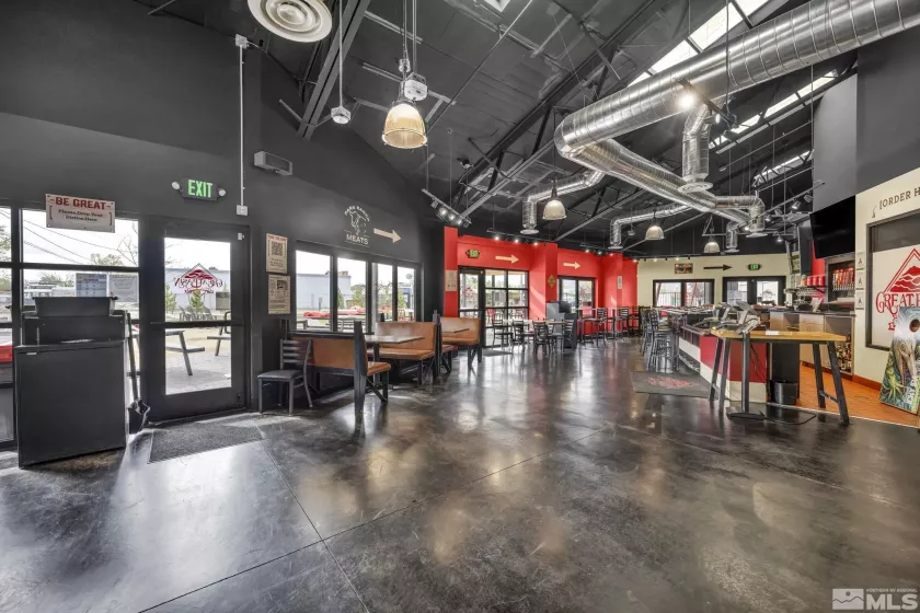 1573 HWY 395, Minden, Nevada 89423, ,Commercial Sale,Residential,HWY 395,250005682