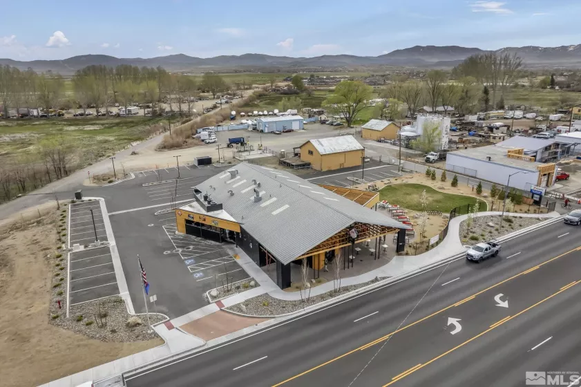 1573 HWY 395, Minden, Nevada 89423, ,Commercial Sale,Residential,HWY 395,250005682