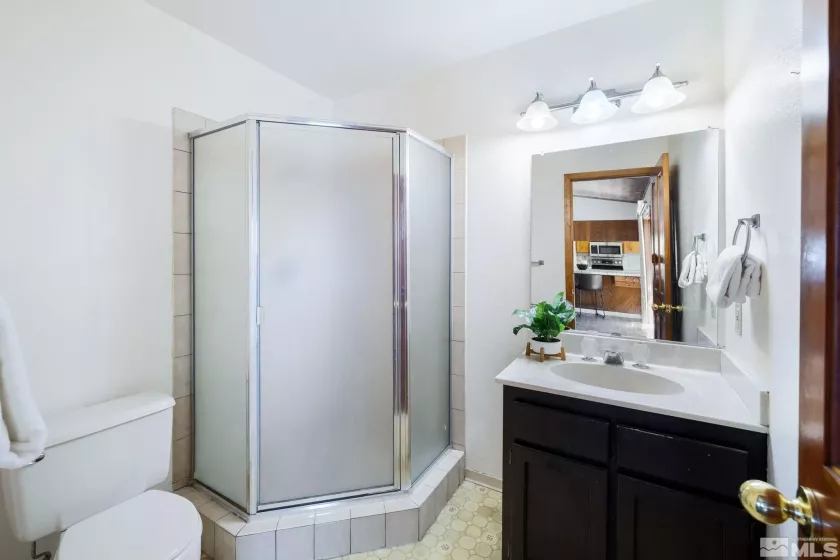 3601 Hemlock, Reno, Nevada 89509, 3 Bedrooms Bedrooms, ,3 BathroomsBathrooms,Residential,Residential,Hemlock,250005743
