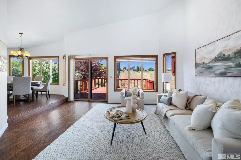 3601 Hemlock, Reno, Nevada 89509, 3 Bedrooms Bedrooms, ,3 BathroomsBathrooms,Residential,Residential,Hemlock,250005743