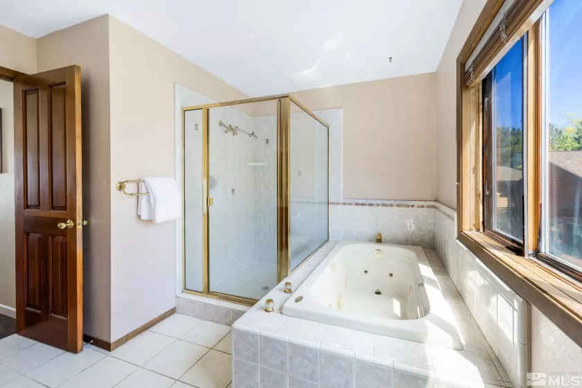 3601 Hemlock, Reno, Nevada 89509, 3 Bedrooms Bedrooms, ,3 BathroomsBathrooms,Residential,Residential,Hemlock,250005743