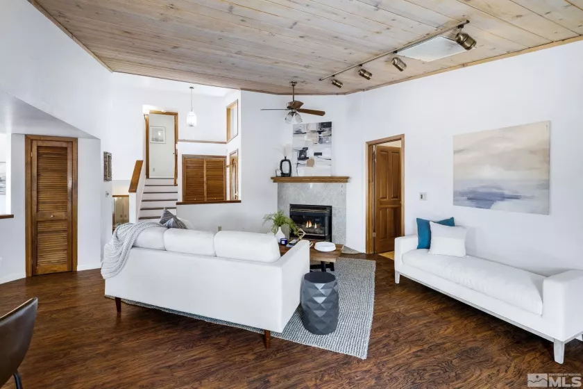 3601 Hemlock, Reno, Nevada 89509, 3 Bedrooms Bedrooms, ,3 BathroomsBathrooms,Residential,Residential,Hemlock,250005743