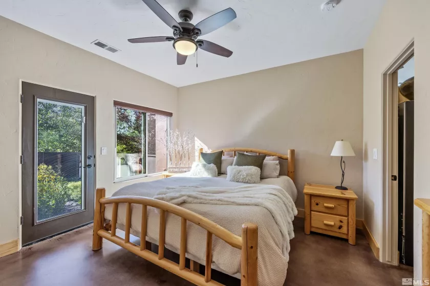 5745 Carl, Reno, Nevada 89511, 3 Bedrooms Bedrooms, ,3 BathroomsBathrooms,Residential,Residential,Carl,240007103