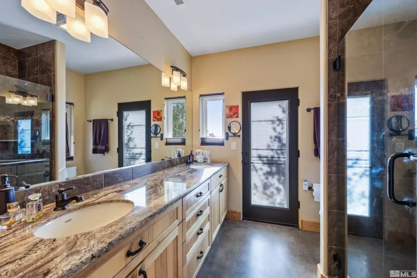 5745 Carl, Reno, Nevada 89511, 3 Bedrooms Bedrooms, ,3 BathroomsBathrooms,Residential,Residential,Carl,240007103