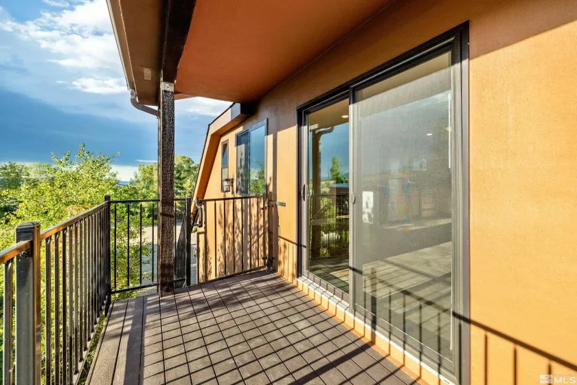 5745 Carl, Reno, Nevada 89511, 3 Bedrooms Bedrooms, ,3 BathroomsBathrooms,Residential,Residential,Carl,240007103