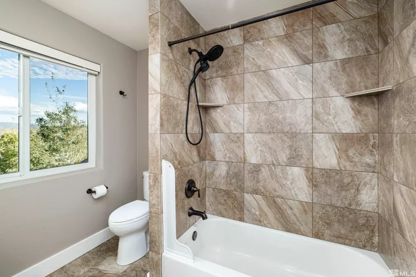 5745 Carl, Reno, Nevada 89511, 3 Bedrooms Bedrooms, ,3 BathroomsBathrooms,Residential,Residential,Carl,240007103