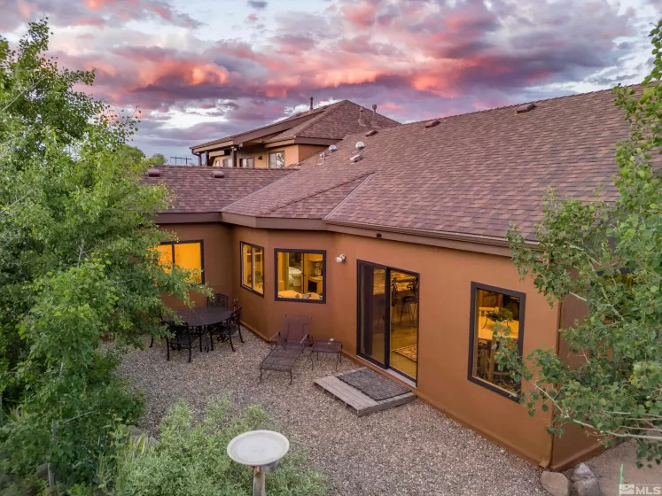 5745 Carl, Reno, Nevada 89511, 3 Bedrooms Bedrooms, ,3 BathroomsBathrooms,Residential,Residential,Carl,240007103