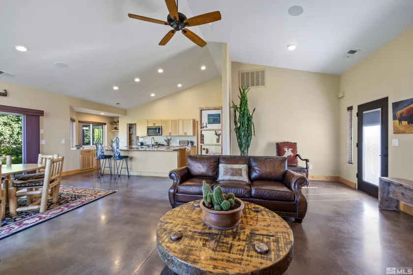 5745 Carl, Reno, Nevada 89511, 3 Bedrooms Bedrooms, ,3 BathroomsBathrooms,Residential,Residential,Carl,240007103