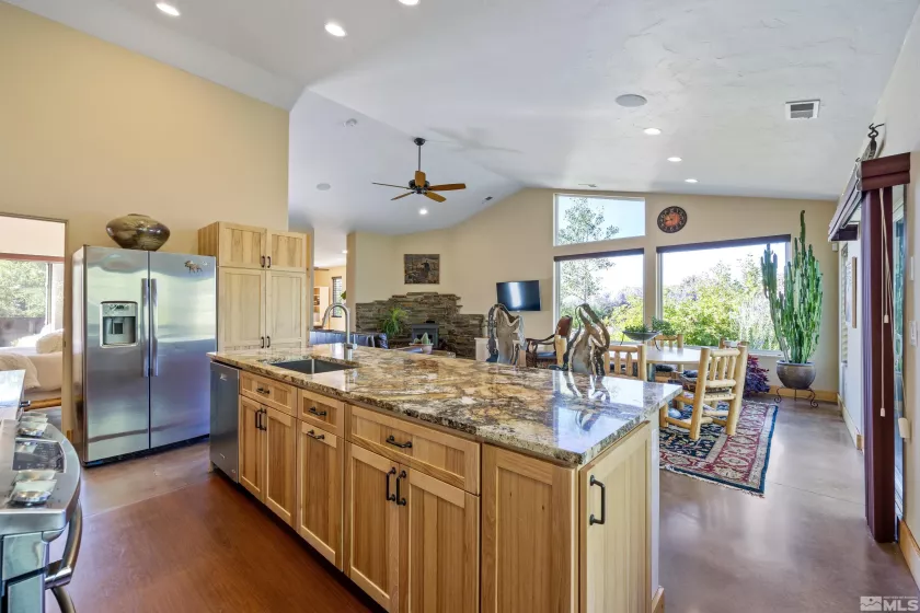 5745 Carl, Reno, Nevada 89511, 3 Bedrooms Bedrooms, ,3 BathroomsBathrooms,Residential,Residential,Carl,240007103