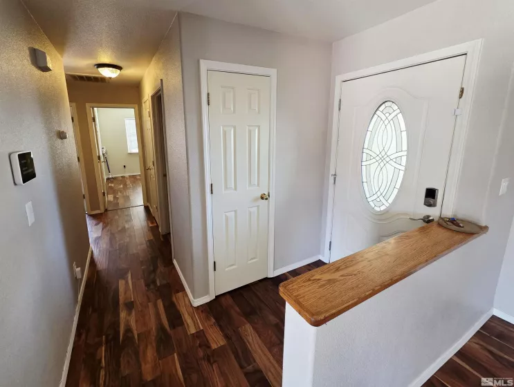 405 Mary, Fallon, Nevada 89406, 3 Bedrooms Bedrooms, ,2 BathroomsBathrooms,Residential,Residential,Mary,250005739