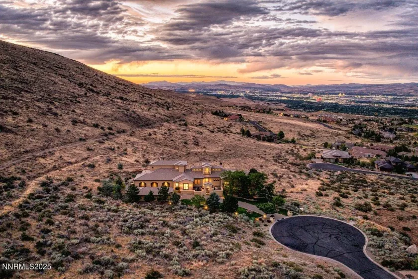 6705 Rabbit Brush, Reno, Nevada 89511, 8 Bedrooms Bedrooms, ,8 BathroomsBathrooms,Residential,Residential,Rabbit Brush,250000079