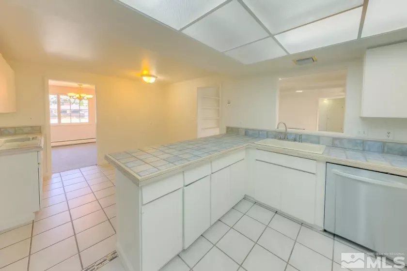 1900 Marla, Reno, Nevada 89509, 4 Bedrooms Bedrooms, ,3 BathroomsBathrooms,Residential,Residential,Marla,240009087