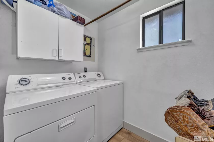 11000 Bighorn, Reno, Nevada 89508, 3 Bedrooms Bedrooms, ,2 BathroomsBathrooms,Residential,Residential,Bighorn,250004861