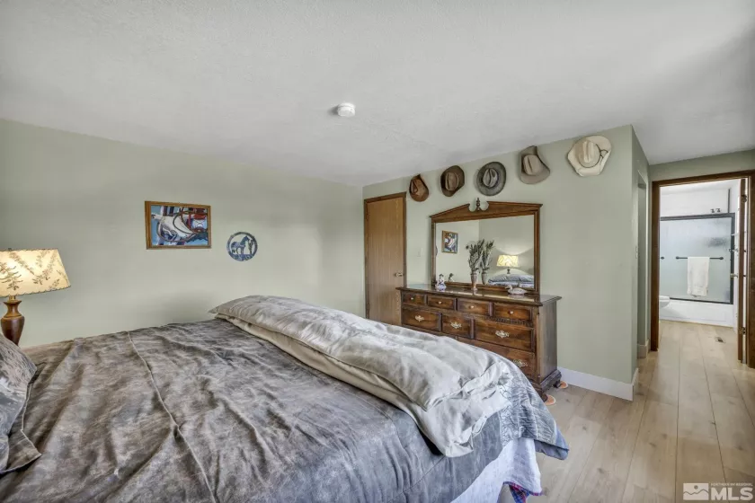 11000 Bighorn, Reno, Nevada 89508, 3 Bedrooms Bedrooms, ,2 BathroomsBathrooms,Residential,Residential,Bighorn,250004861