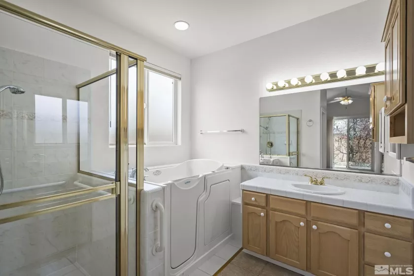 1448 Flintwood, Carson City, Nevada 89703, 2 Bedrooms Bedrooms, ,2 BathroomsBathrooms,Residential,Residential,Flintwood,250004312