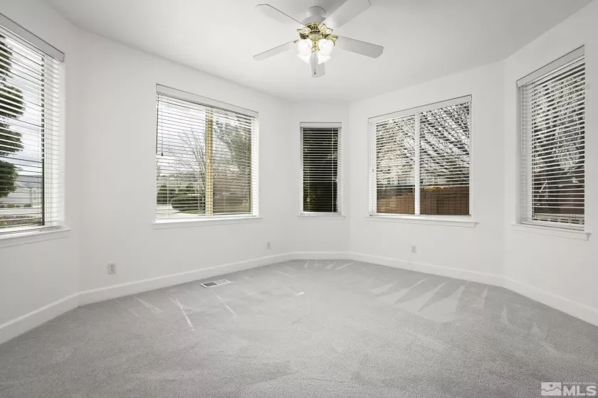 1448 Flintwood, Carson City, Nevada 89703, 2 Bedrooms Bedrooms, ,2 BathroomsBathrooms,Residential,Residential,Flintwood,250004312