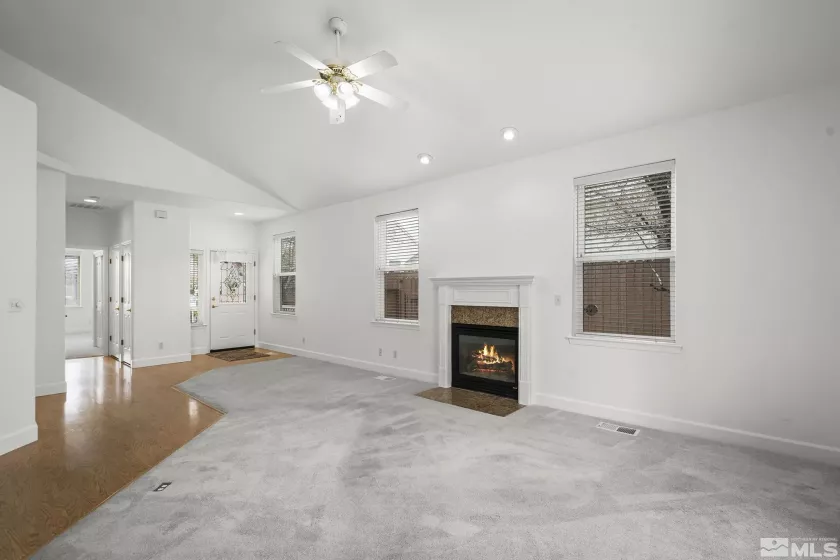 1448 Flintwood, Carson City, Nevada 89703, 2 Bedrooms Bedrooms, ,2 BathroomsBathrooms,Residential,Residential,Flintwood,250004312