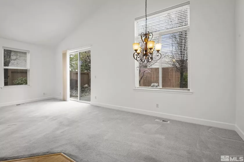 1448 Flintwood, Carson City, Nevada 89703, 2 Bedrooms Bedrooms, ,2 BathroomsBathrooms,Residential,Residential,Flintwood,250004312