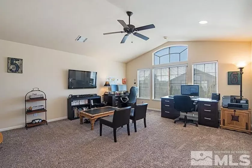 3241 Compase, Sparks, Nevada 89436, 3 Bedrooms Bedrooms, ,3 BathroomsBathrooms,Residential,Residential,Compase,250003970