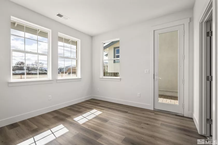 1152 Grove, Carson City, Nevada 89701, 4 Bedrooms Bedrooms, ,4 BathroomsBathrooms,Residential,Residential,Grove,250003139