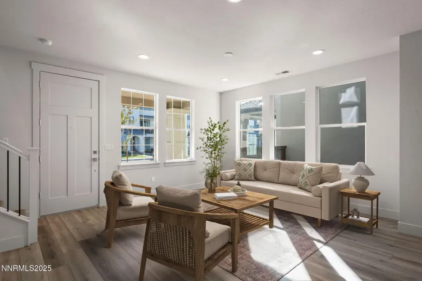 1290 Grove, Carson City, Nevada 89701, 3 Bedrooms Bedrooms, ,3 BathroomsBathrooms,Residential,Residential,Grove,250001848