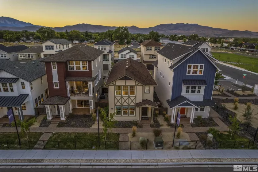 1290 Grove, Carson City, Nevada 89701, 3 Bedrooms Bedrooms, ,3 BathroomsBathrooms,Residential,Residential,Grove,250001848