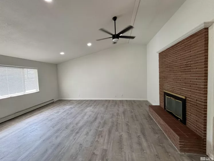 1435 Hunter Lake, Reno, Nevada 89509, 4 Bedrooms Bedrooms, ,3 BathroomsBathrooms,Residential,Residential,Hunter Lake,240011556