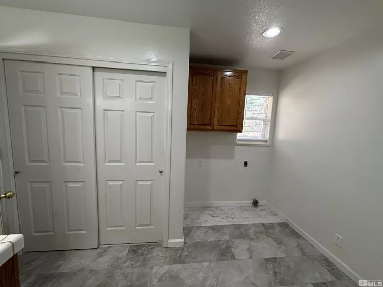 1435 Hunter Lake, Reno, Nevada 89509, 4 Bedrooms Bedrooms, ,3 BathroomsBathrooms,Residential,Residential,Hunter Lake,240011556