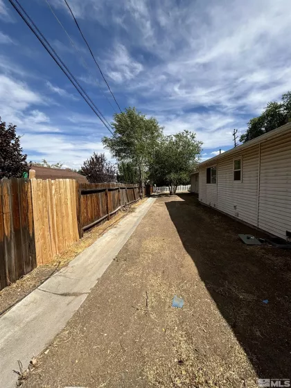 1435 Hunter Lake, Reno, Nevada 89509, 4 Bedrooms Bedrooms, ,3 BathroomsBathrooms,Residential,Residential,Hunter Lake,240011556