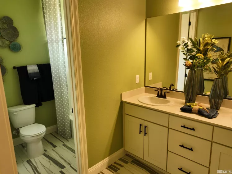 2319 Hickory, Sparks, Nevada 89441, 3 Bedrooms Bedrooms, ,3 BathroomsBathrooms,Residential,Residential,Hickory,240014790