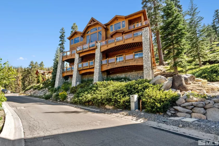 1625 Black Bear, Stateline, Nevada 89449, 6 Bedrooms Bedrooms, ,6 BathroomsBathrooms,Residential,Residential,Black Bear,240011342