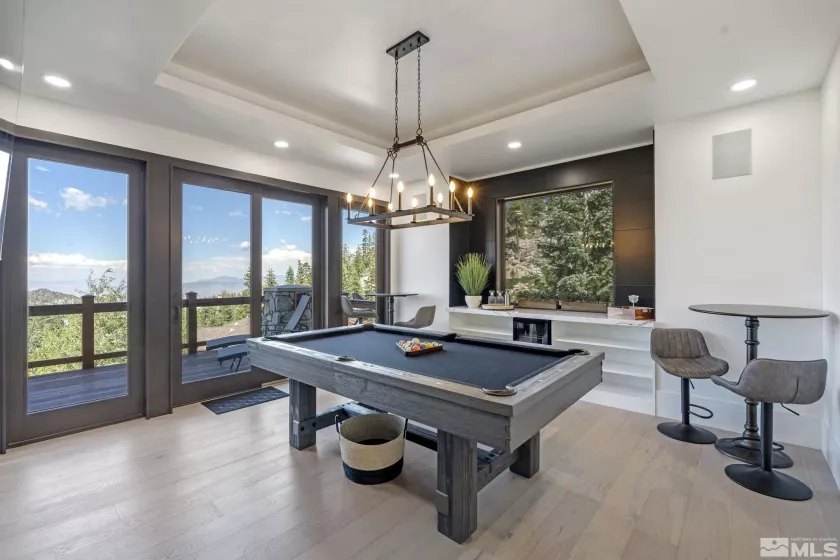 1625 Black Bear, Stateline, Nevada 89449, 6 Bedrooms Bedrooms, ,6 BathroomsBathrooms,Residential,Residential,Black Bear,240011342
