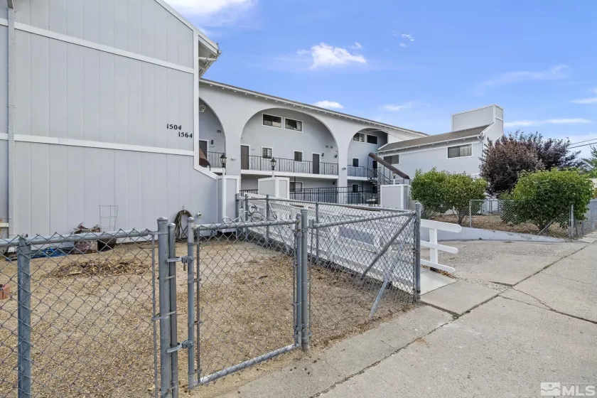 1508 Carlin, Reno, Nevada 89503, 2 Bedrooms Bedrooms, ,2 BathroomsBathrooms,Residential,Residential,Carlin,240010447