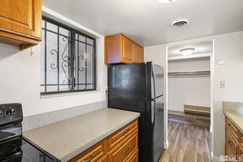 1508 Carlin, Reno, Nevada 89503, 2 Bedrooms Bedrooms, ,2 BathroomsBathrooms,Residential,Residential,Carlin,240010447