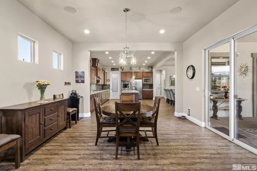 12511 Blue, Reno, Nevada 89521, 2 Bedrooms Bedrooms, ,3 BathroomsBathrooms,Residential,Residential,Blue,240004844