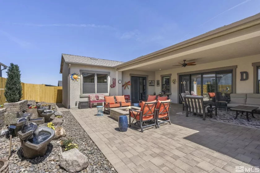 12511 Blue, Reno, Nevada 89521, 2 Bedrooms Bedrooms, ,3 BathroomsBathrooms,Residential,Residential,Blue,240004844