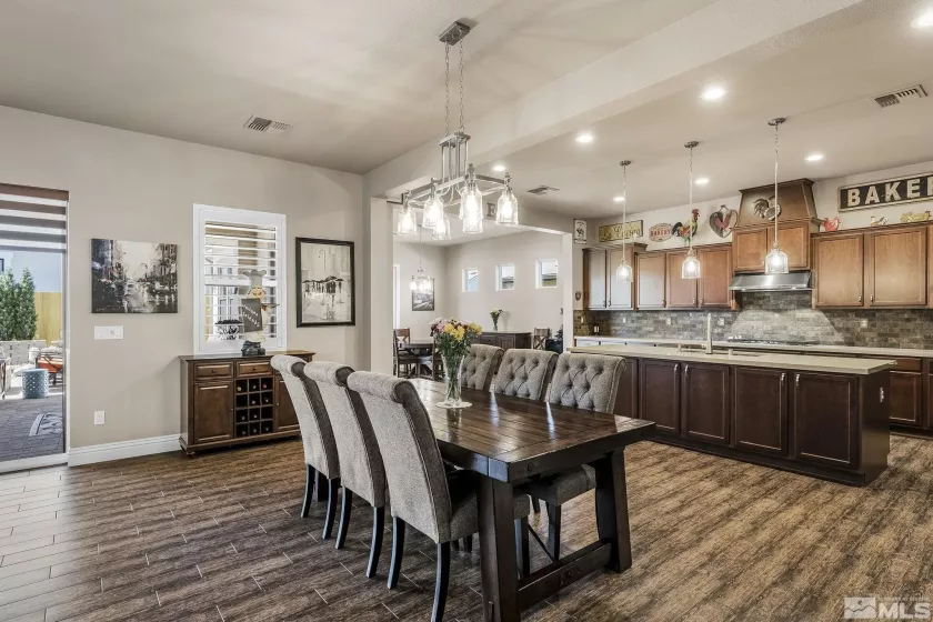12511 Blue, Reno, Nevada 89521, 2 Bedrooms Bedrooms, ,3 BathroomsBathrooms,Residential,Residential,Blue,240004844