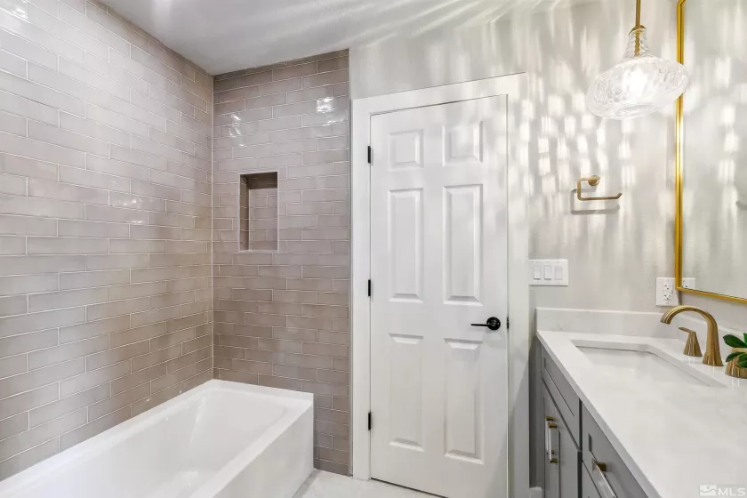 2205 Keever, Reno, Nevada 89509, 3 Bedrooms Bedrooms, ,2 BathroomsBathrooms,Residential,Residential,Keever,250004955
