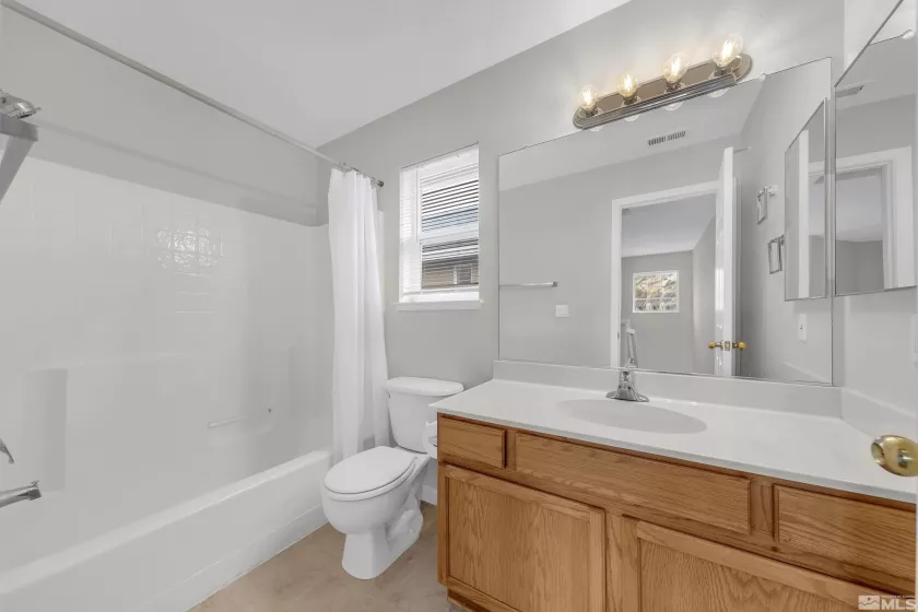 2130 Canyon Mesa, Reno, Nevada 89523, 3 Bedrooms Bedrooms, ,3 BathroomsBathrooms,Residential,Residential,Canyon Mesa,250001419