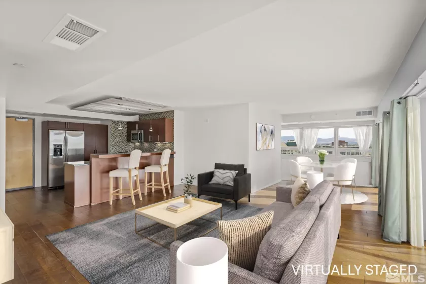 255 Sierra, Reno, Nevada 89501, 2 Bedrooms Bedrooms, ,2 BathroomsBathrooms,Residential,Residential,Sierra,240013293