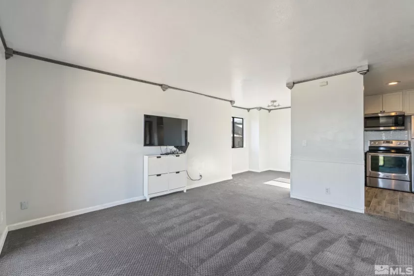 2750 Plumas, Reno, Nevada 89509, 1 Bedroom Bedrooms, ,1 BathroomBathrooms,Residential,Residential,Plumas,250001155